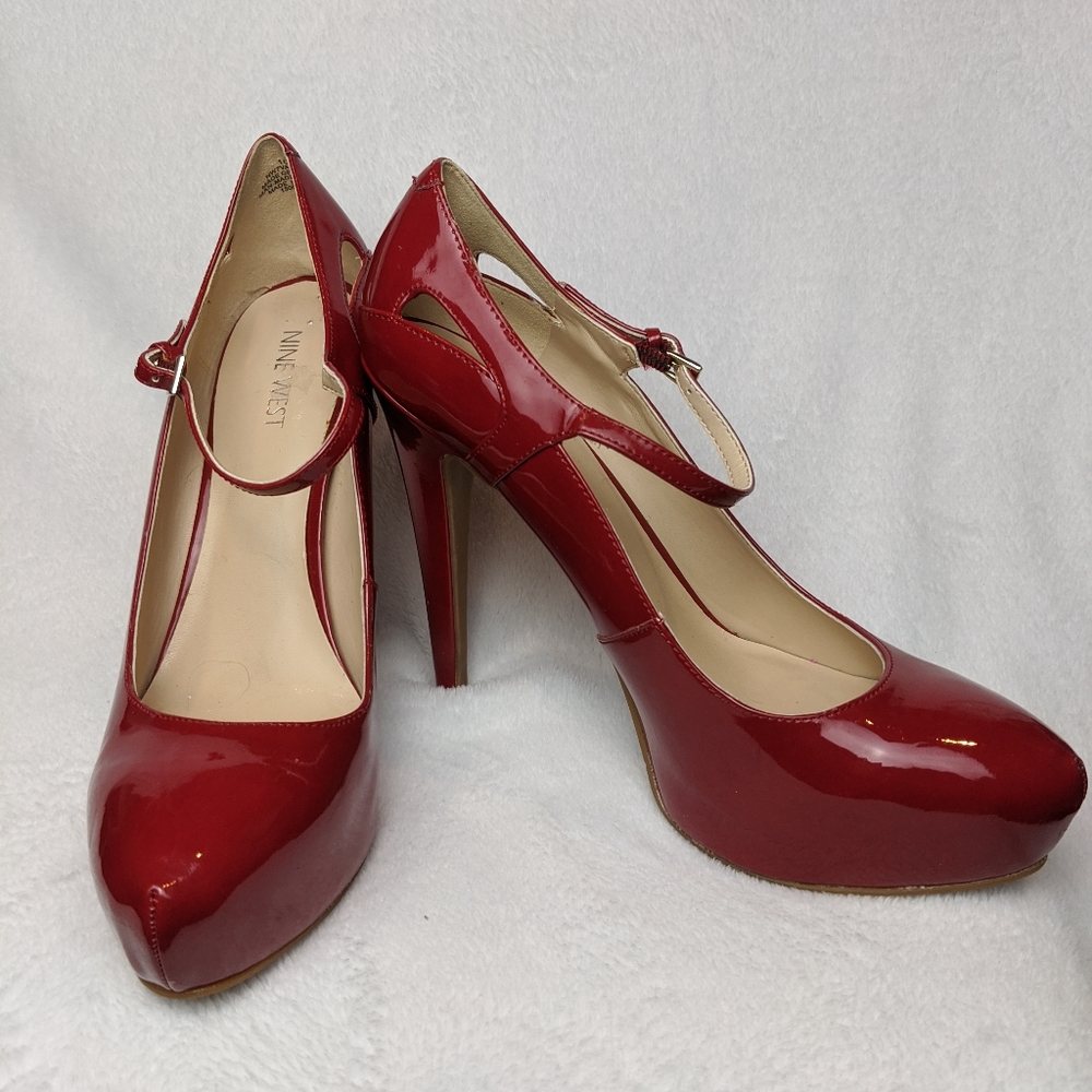 NWOT Nine West Size 10 Heels